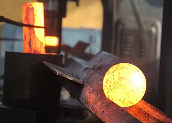 New Products 20-150mm High Hardness Iron Ore Grinding Media Ball Forging Steel Ball for Ball Mill Machine Factory